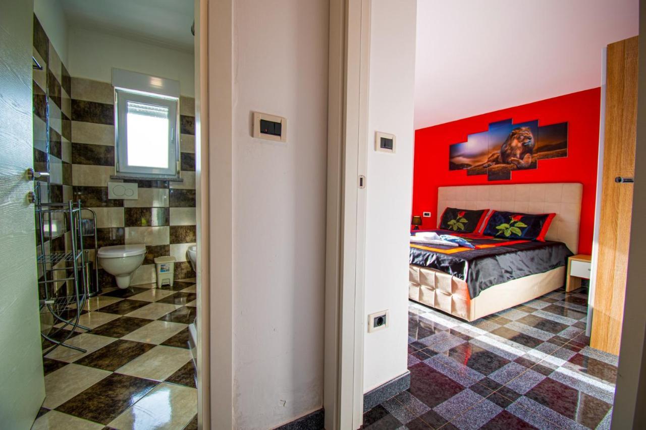 Apartments With Pool In Pula,Croatia 외부 사진