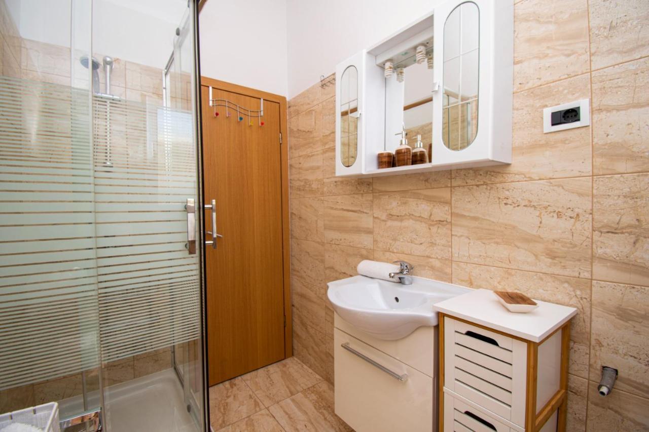 Apartments With Pool In Pula,Croatia 외부 사진