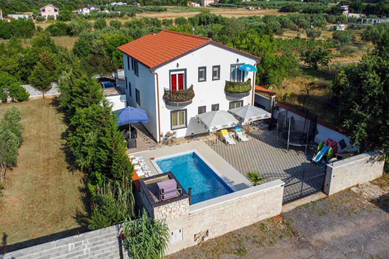 Apartments With Pool In Pula,Croatia 외부 사진