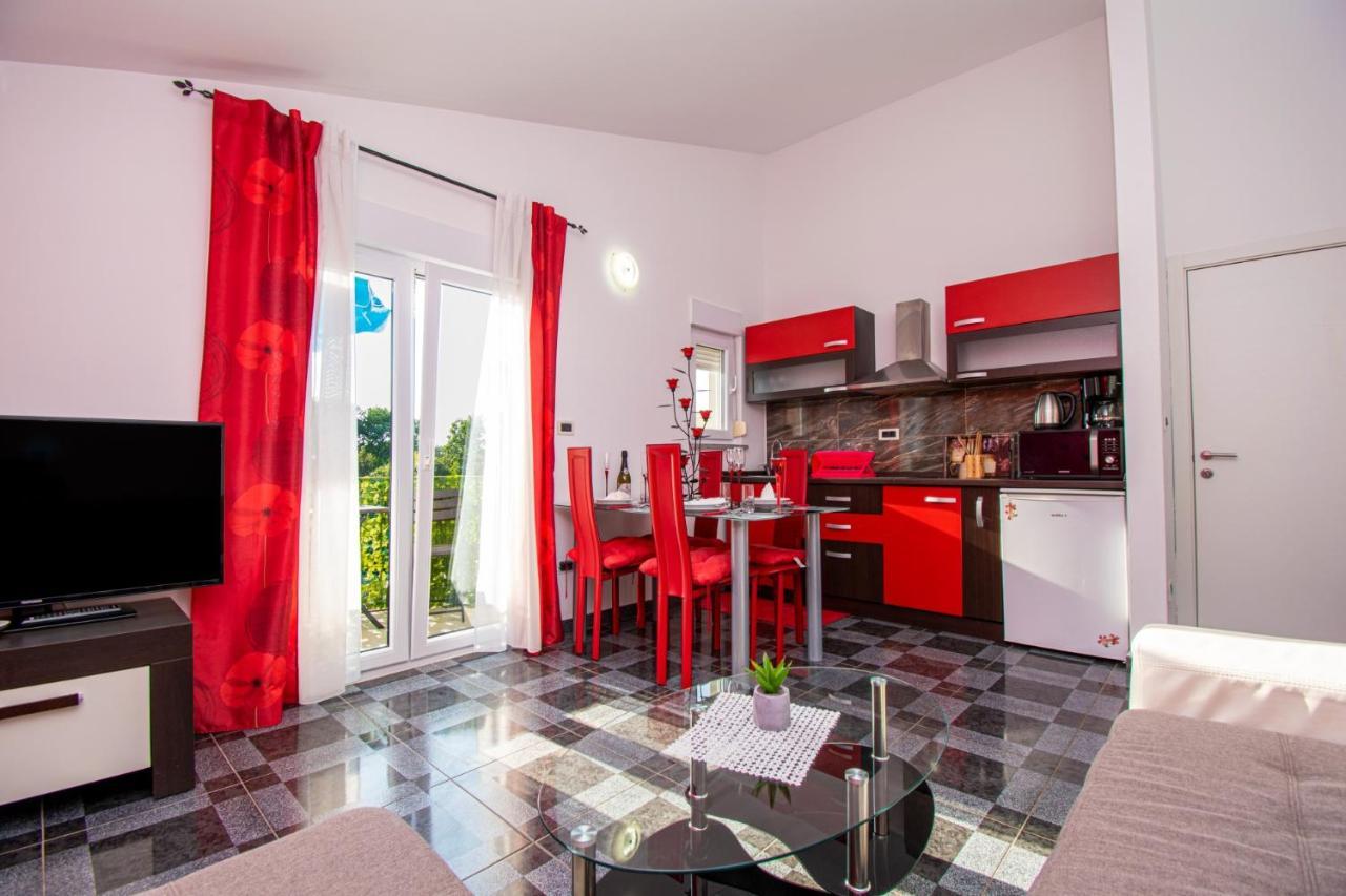 Apartments With Pool In Pula,Croatia 외부 사진