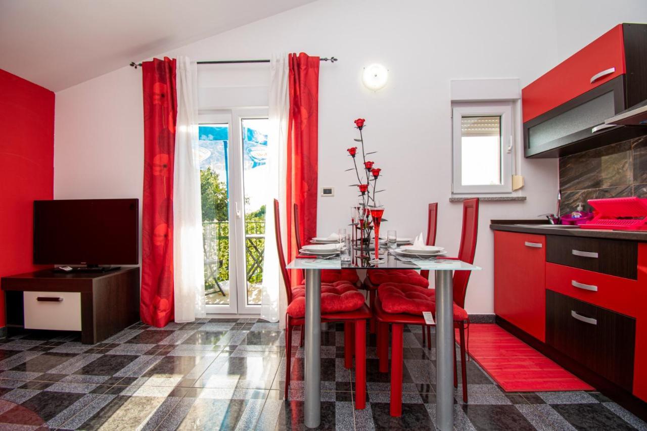 Apartments With Pool In Pula,Croatia 외부 사진