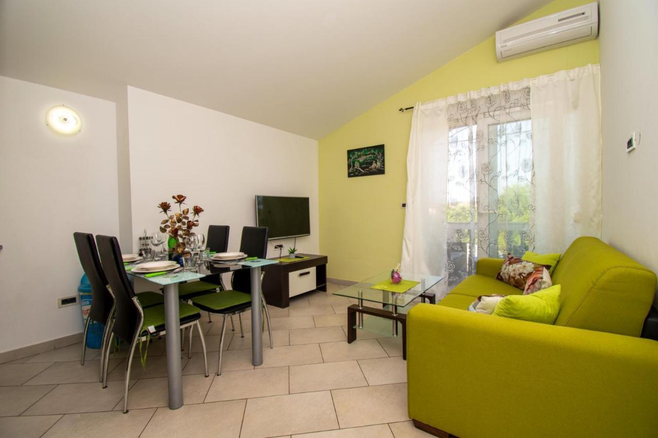 Apartments With Pool In Pula,Croatia 외부 사진