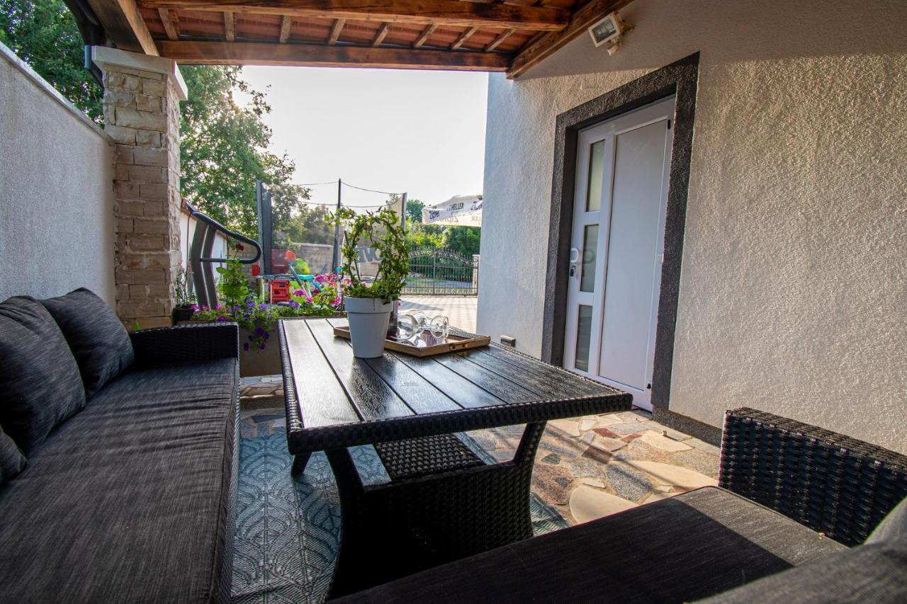 Apartments With Pool In Pula,Croatia 외부 사진